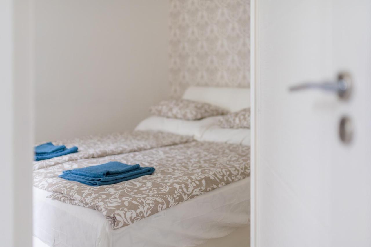 Downtown Gem Aircond Close To Heroes' Square * Budapeste