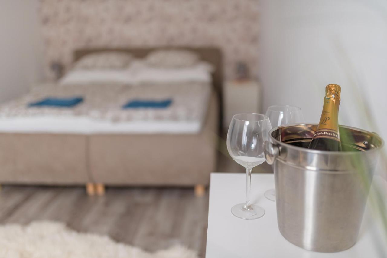 Downtown Gem Aircond Close To Heroes' Square Apartamento Budapeste