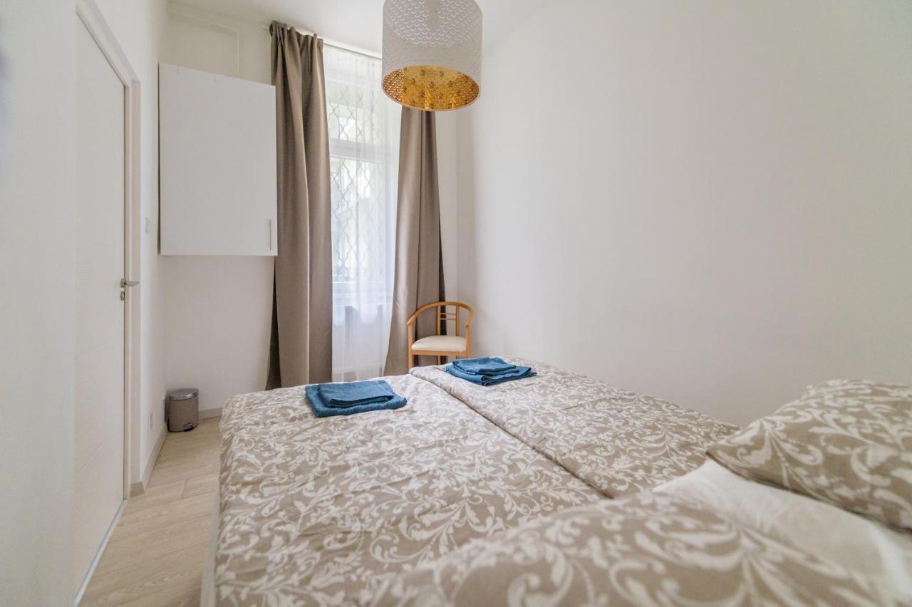 Apartamento Downtown Gem Aircond Close To Heroes' Square